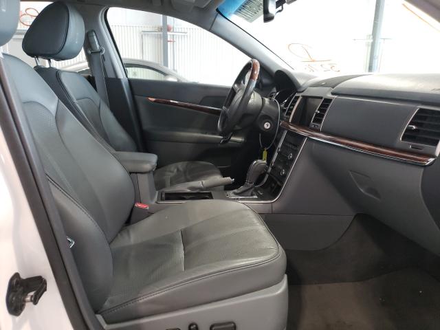 Photo 4 VIN: 3LNHL2GC8AR753276 - LINCOLN MKZ 