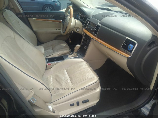 Photo 4 VIN: 3LNHL2GC8BR754428 - LINCOLN MKZ 