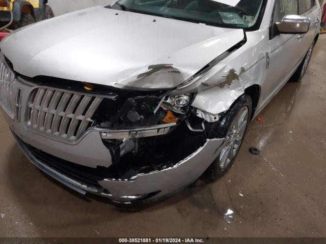 Photo 5 VIN: 3LNHL2GC8BR764439 - LINCOLN MKZ 