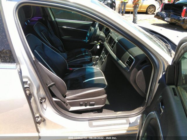 Photo 4 VIN: 3LNHL2GC9AR613446 - LINCOLN MKZ 