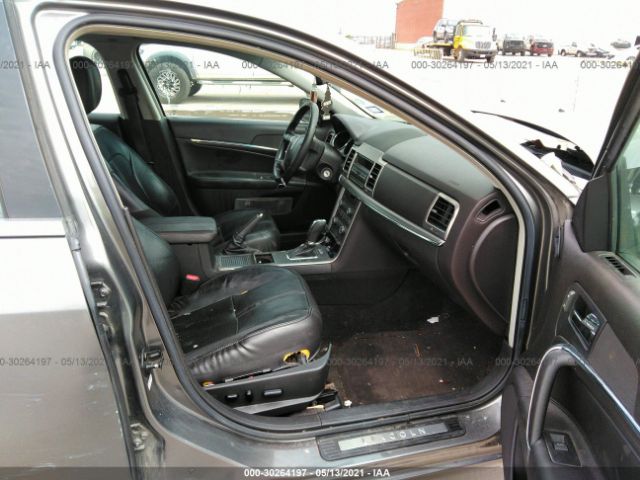 Photo 4 VIN: 3LNHL2GC9AR751164 - LINCOLN MKZ 