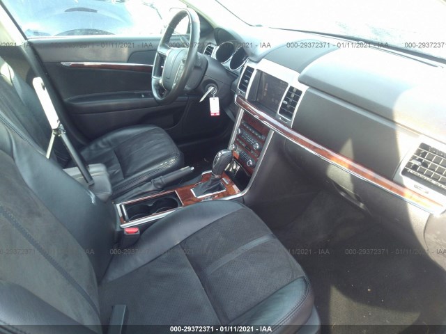 Photo 4 VIN: 3LNHL2GC9BR768385 - LINCOLN MKZ 