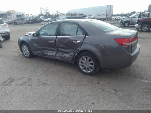 Photo 2 VIN: 3LNHL2GCXAR603301 - LINCOLN MKZ 