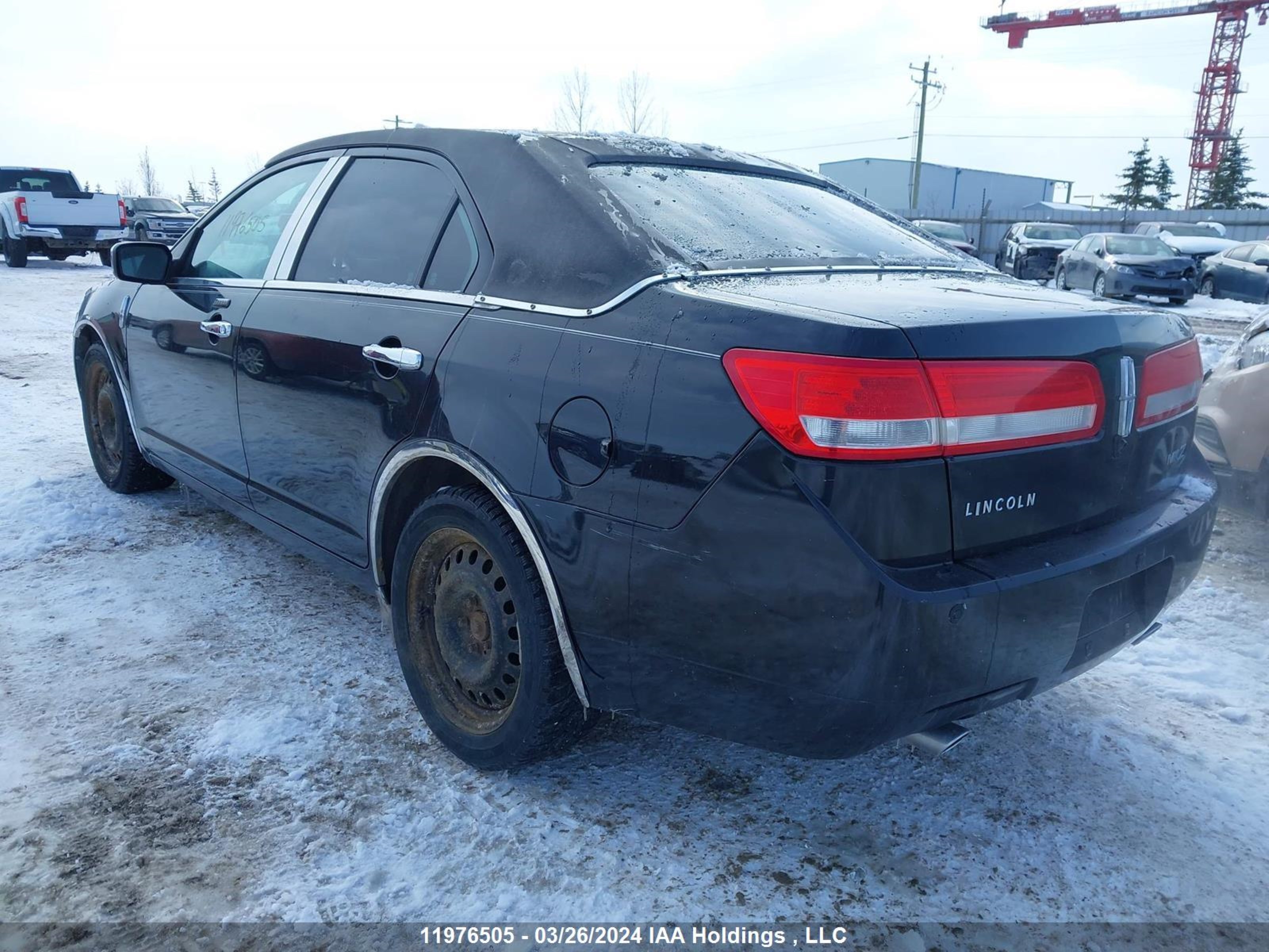 Photo 2 VIN: 3LNHL2GCXAR603962 - LINCOLN MKZ 