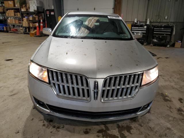 Photo 4 VIN: 3LNHL2GCXAR640963 - LINCOLN MKZ 