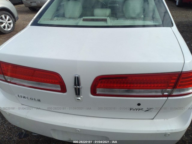 Photo 9 VIN: 3LNHL2GCXBR763048 - LINCOLN MKZ 