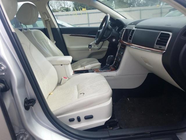 Photo 4 VIN: 3LNHL2GCXBR768184 - LINCOLN MKZ 