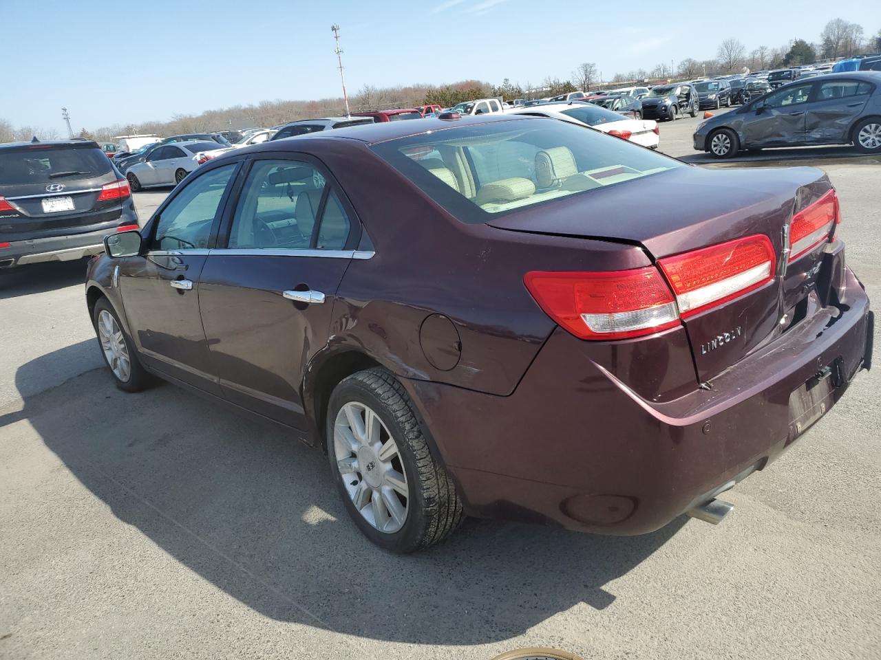 Photo 1 VIN: 3LNHL2GCXCR821984 - LINCOLN MKZ 