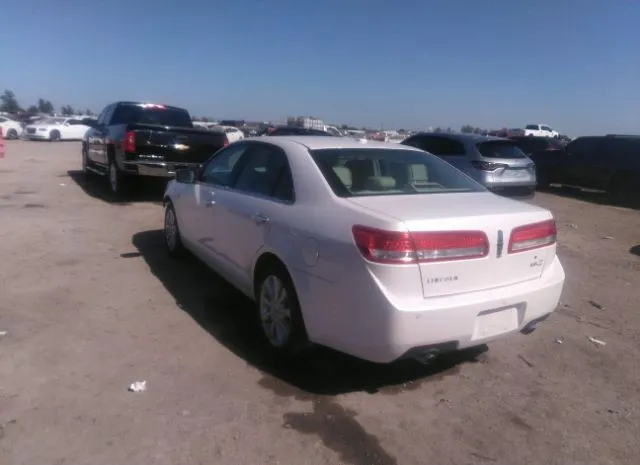 Photo 2 VIN: 3LNHL2GCXCR822228 - LINCOLN MKZ 