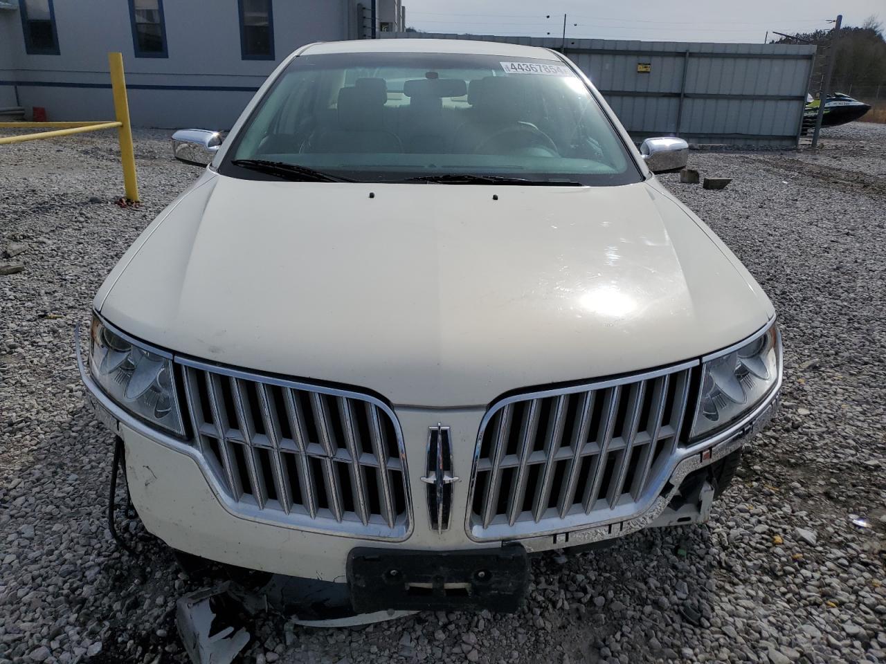 Photo 4 VIN: 3LNHL2GCXCR825212 - LINCOLN MKZ 