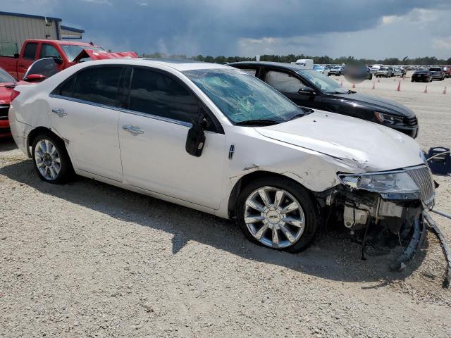 Photo 3 VIN: 3LNHL2GCXCR829650 - LINCOLN MKZ 