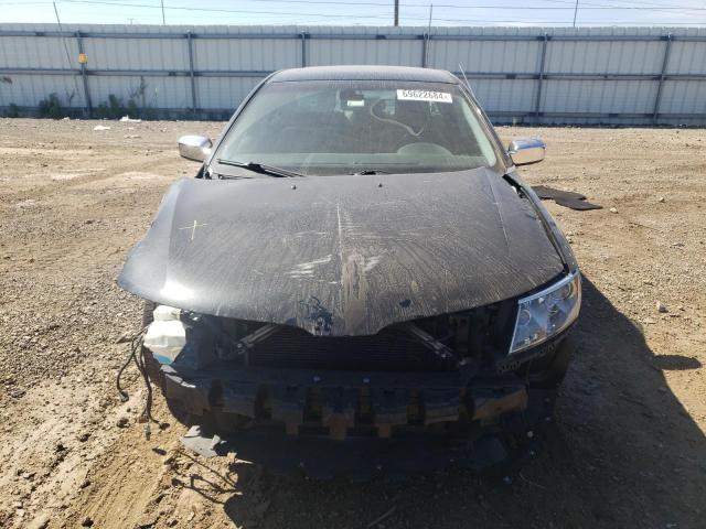 Photo 4 VIN: 3LNHL2JC0CR828984 - LINCOLN MKZ 