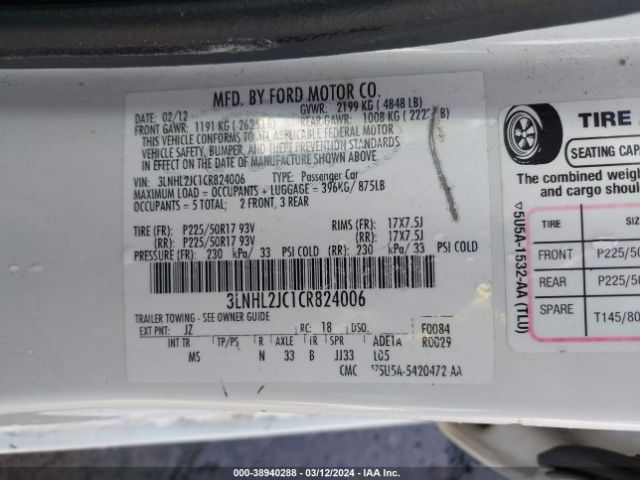 Photo 8 VIN: 3LNHL2JC1CR824006 - LINCOLN MKZ 