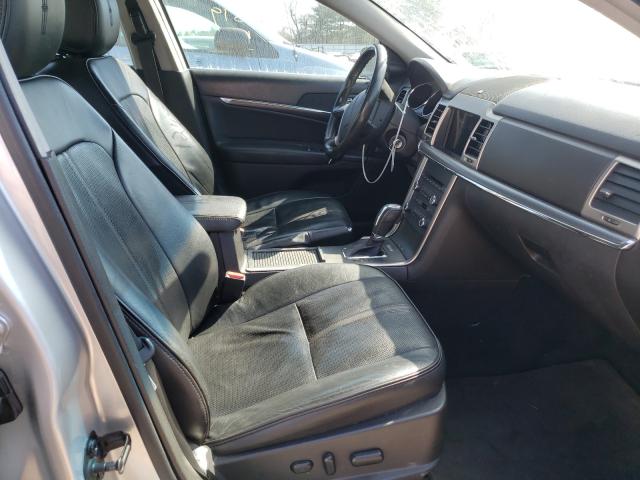 Photo 4 VIN: 3LNHL2JC2BR768950 - LINCOLN MKZ 