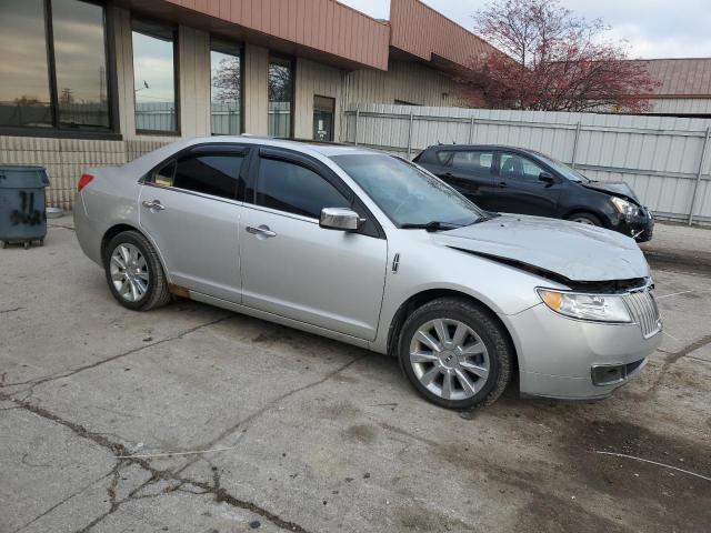 Photo 3 VIN: 3LNHL2JC2CR811474 - LINCOLN MKZ 