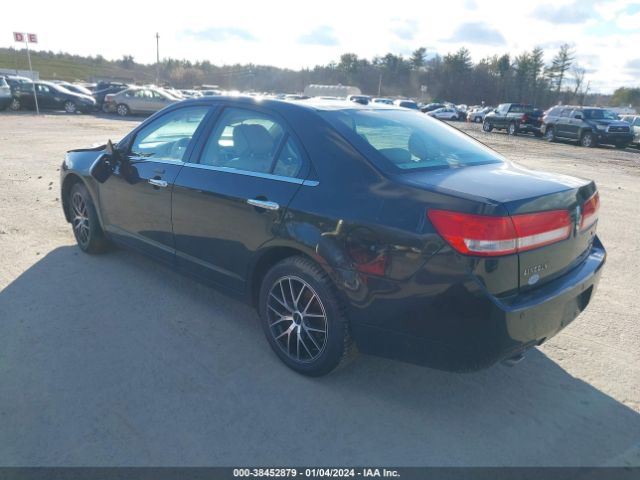 Photo 2 VIN: 3LNHL2JC2CR819445 - LINCOLN MKZ 