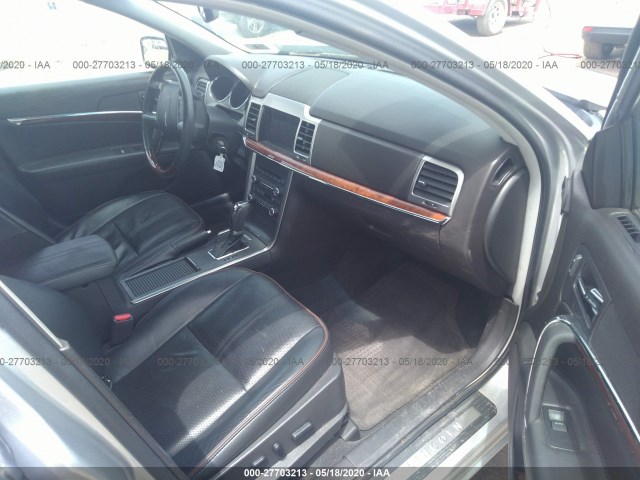 Photo 4 VIN: 3LNHL2JC4BR757173 - LINCOLN MKZ 