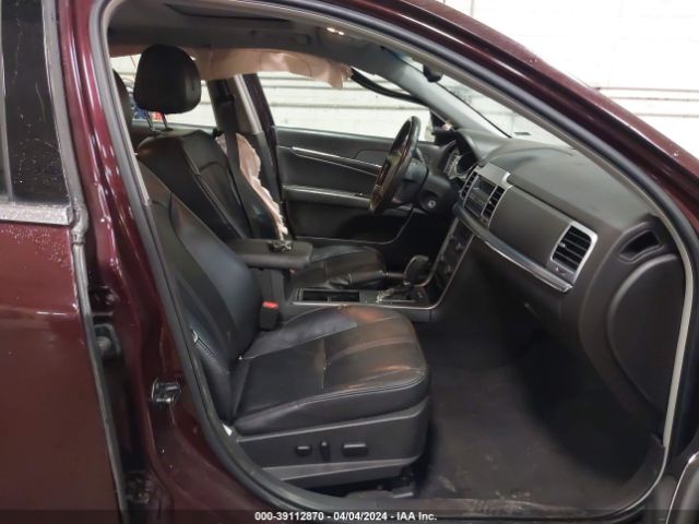 Photo 4 VIN: 3LNHL2JC4BR769842 - LINCOLN MKZ 