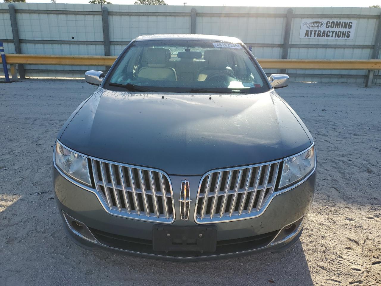 Photo 4 VIN: 3LNHL2JC4CR832195 - LINCOLN MKZ 