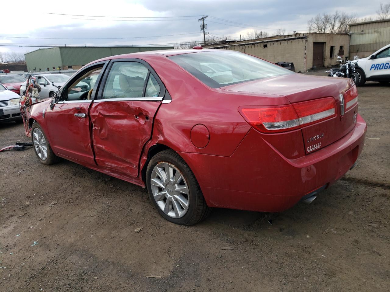 Photo 1 VIN: 3LNHL2JC5CR815731 - LINCOLN MKZ 