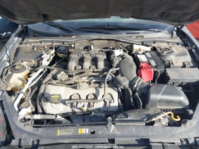 Photo 9 VIN: 3LNHL2JC6AR754760 - LINCOLN MKZ 