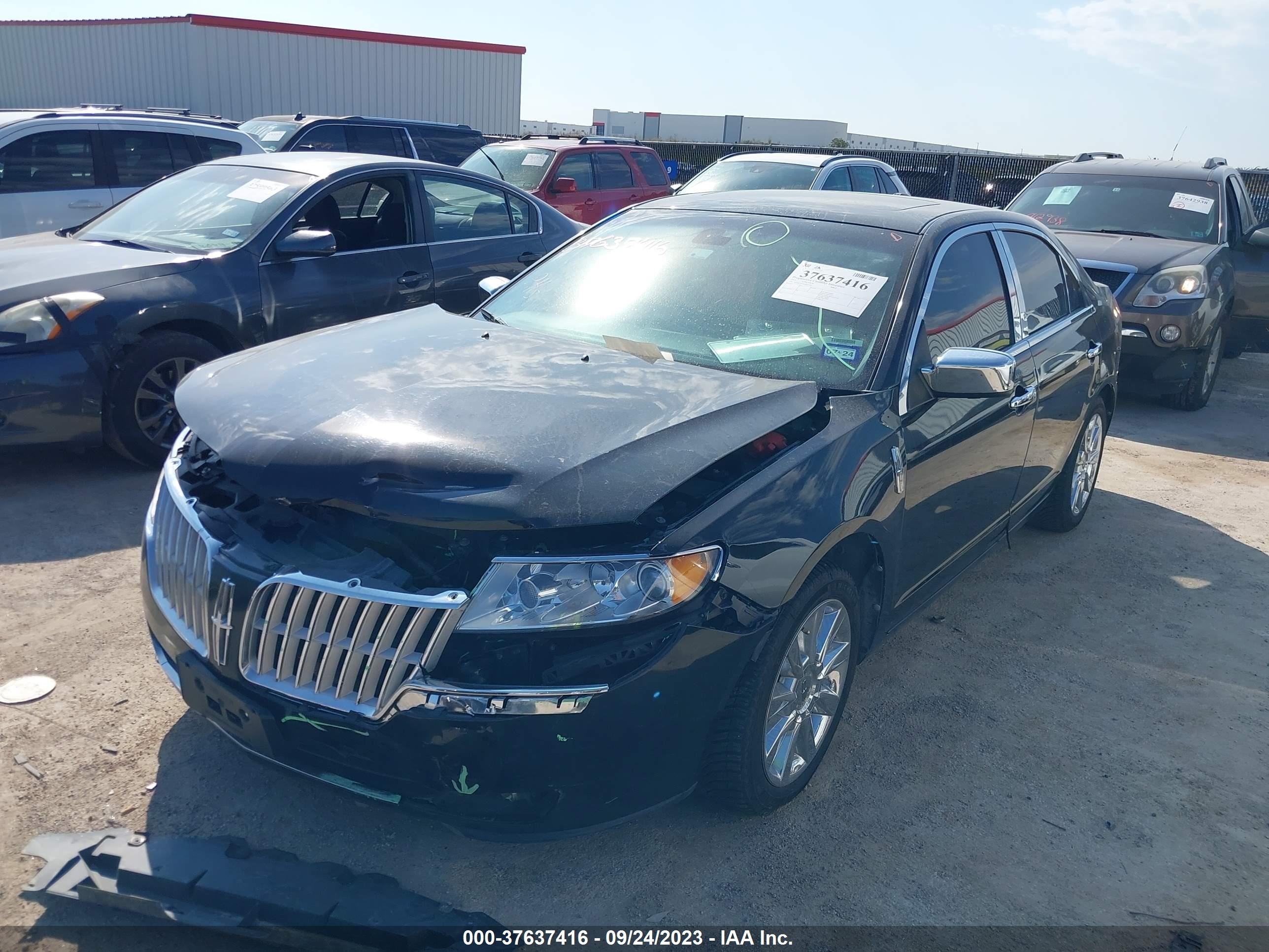 Photo 1 VIN: 3LNHL2JC6CR831050 - LINCOLN MKZ 