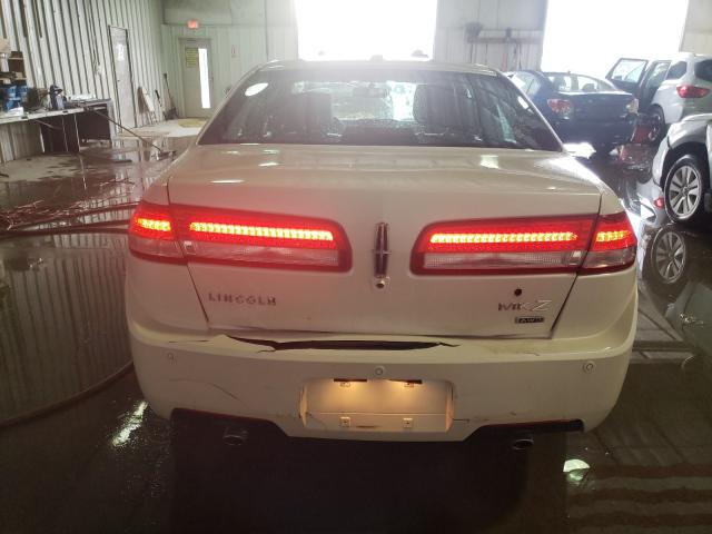 Photo 8 VIN: 3LNHL2JC7CR835947 - LINCOLN MKZ 