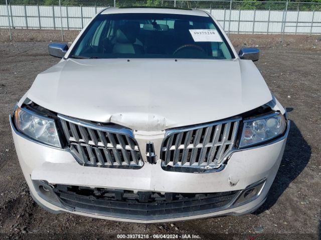 Photo 5 VIN: 3LNHL2JC8CR814380 - LINCOLN MKZ 