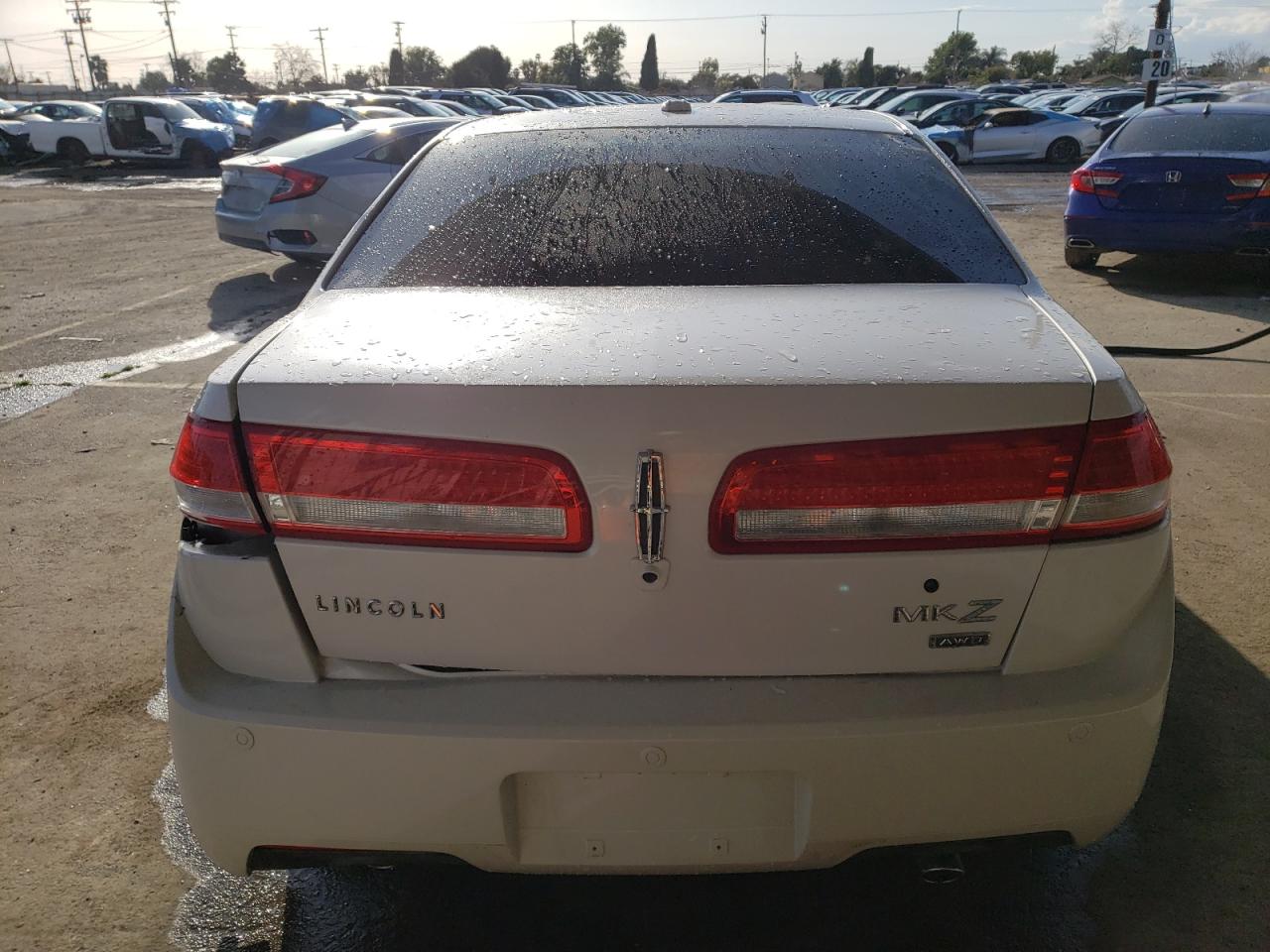 Photo 5 VIN: 3LNHL2JC8CR824293 - LINCOLN MKZ 