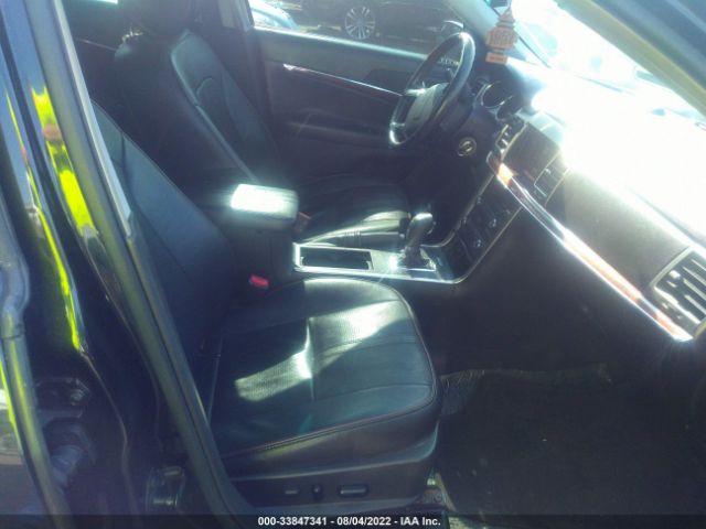 Photo 4 VIN: 3LNHL2JC8CR826139 - LINCOLN MKZ 