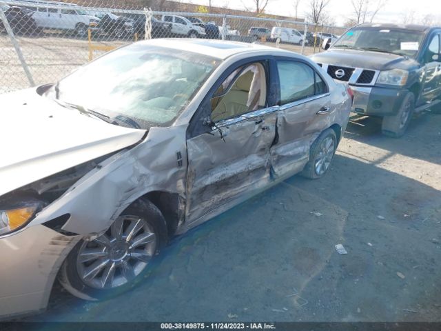 Photo 5 VIN: 3LNHL2JCXAR640485 - LINCOLN MKZ 