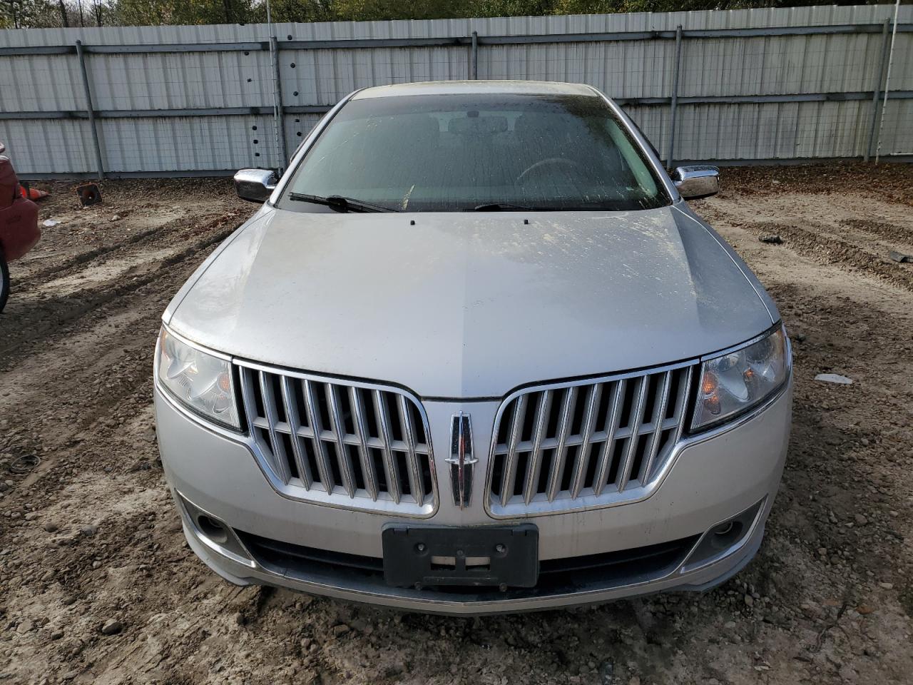 Photo 4 VIN: 3LNHL2JCXCR802375 - LINCOLN MKZ 