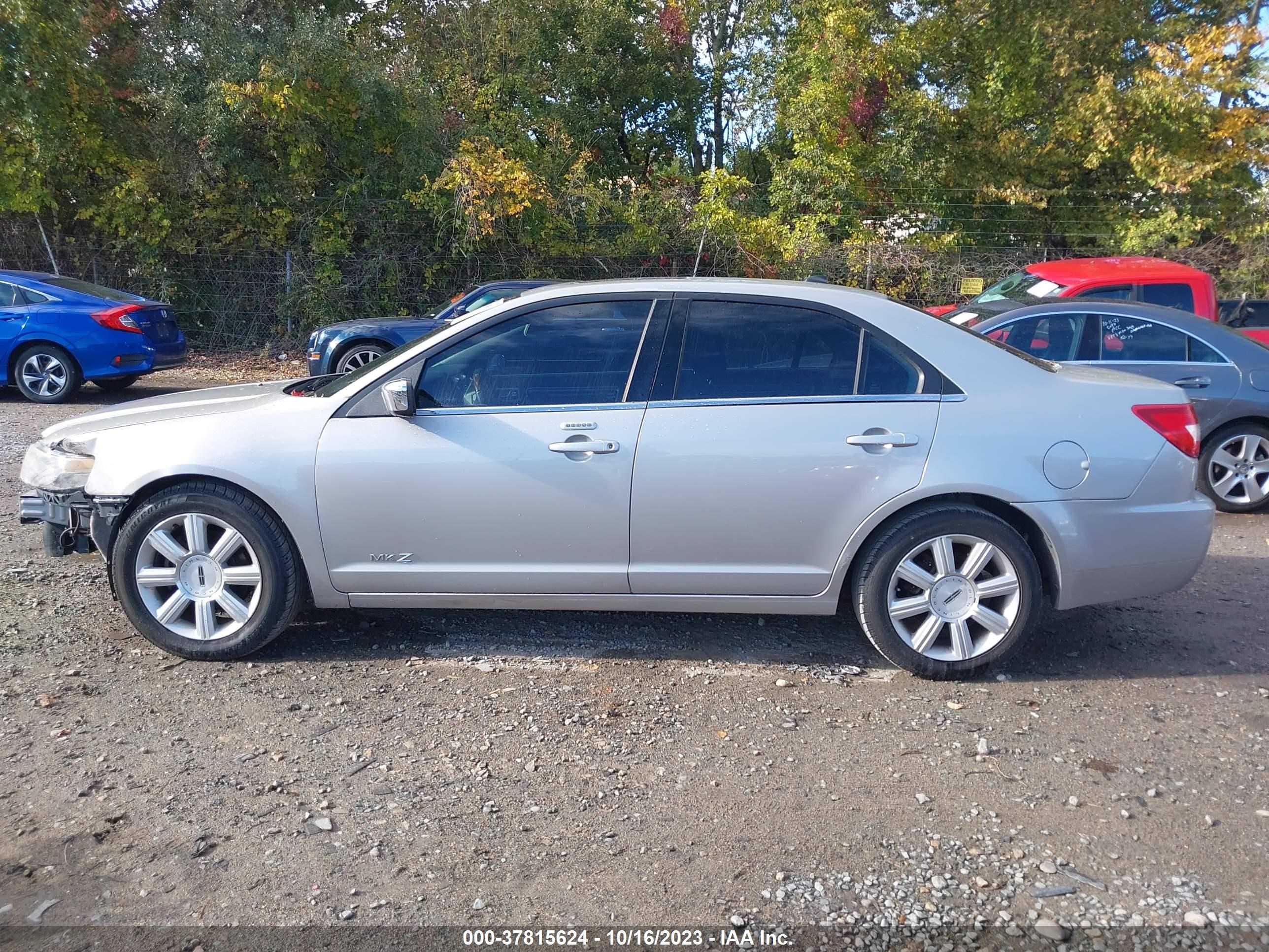 Photo 13 VIN: 3LNHM26T07R624648 - LINCOLN MKZ 