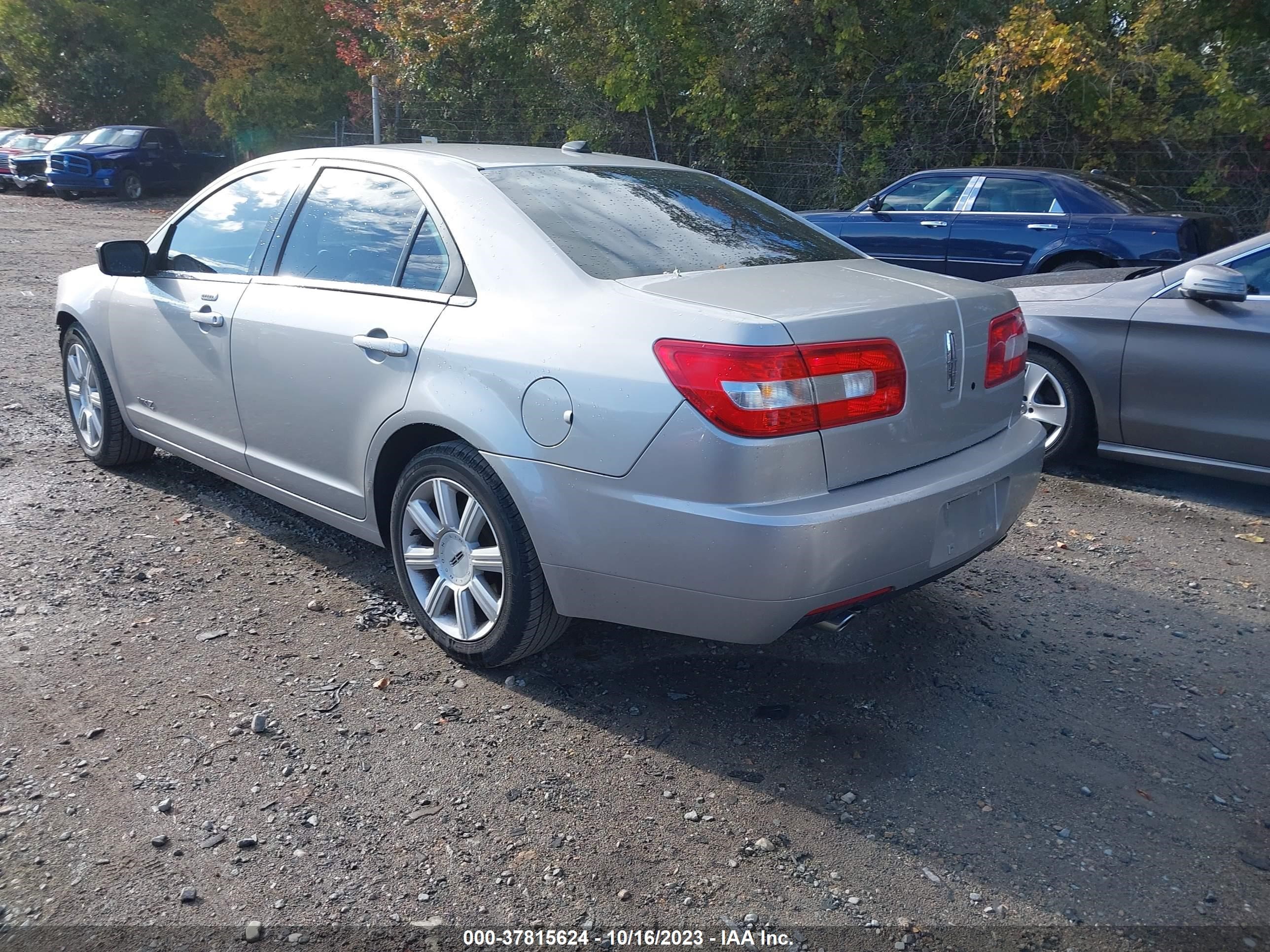 Photo 2 VIN: 3LNHM26T07R624648 - LINCOLN MKZ 