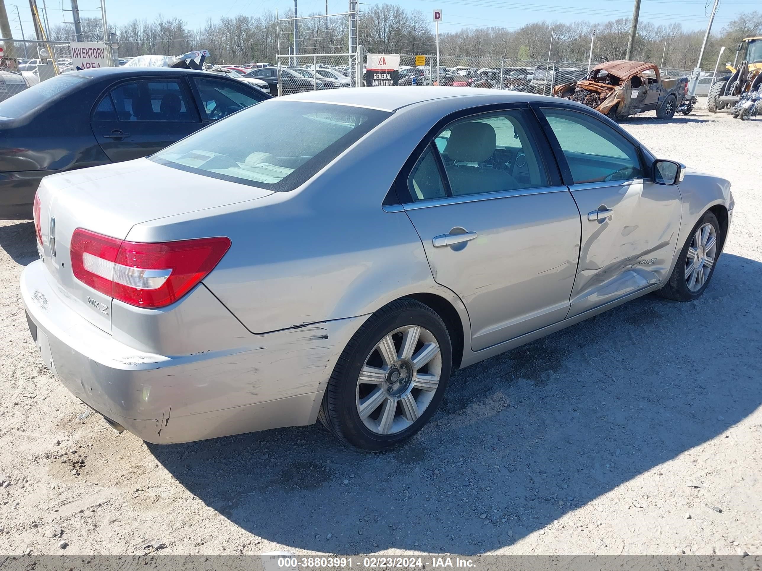 Photo 3 VIN: 3LNHM26T07R638209 - LINCOLN MKZ 