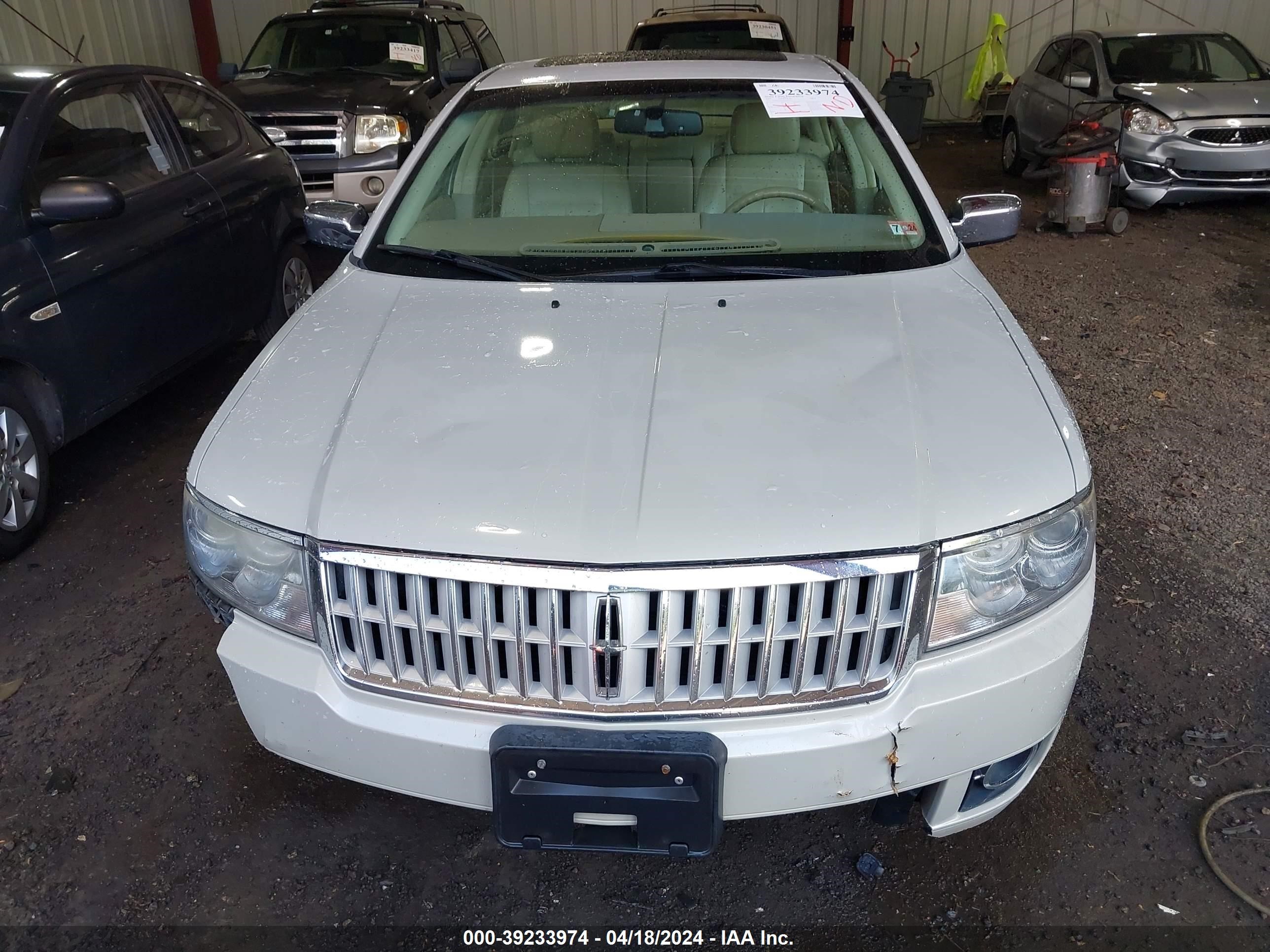 Photo 11 VIN: 3LNHM26T07R661022 - LINCOLN MKZ 