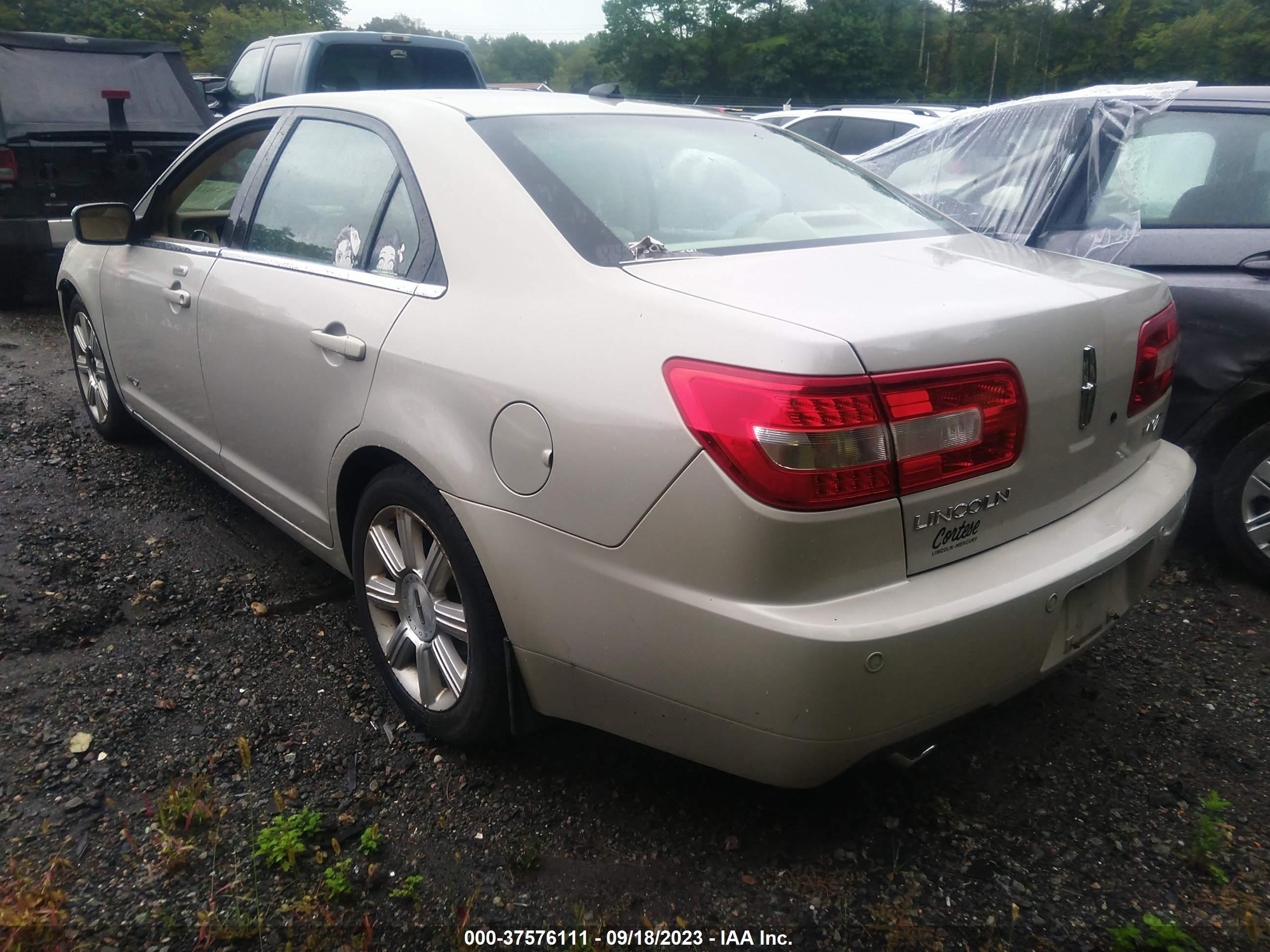 Photo 2 VIN: 3LNHM26T08R613375 - LINCOLN MKZ 