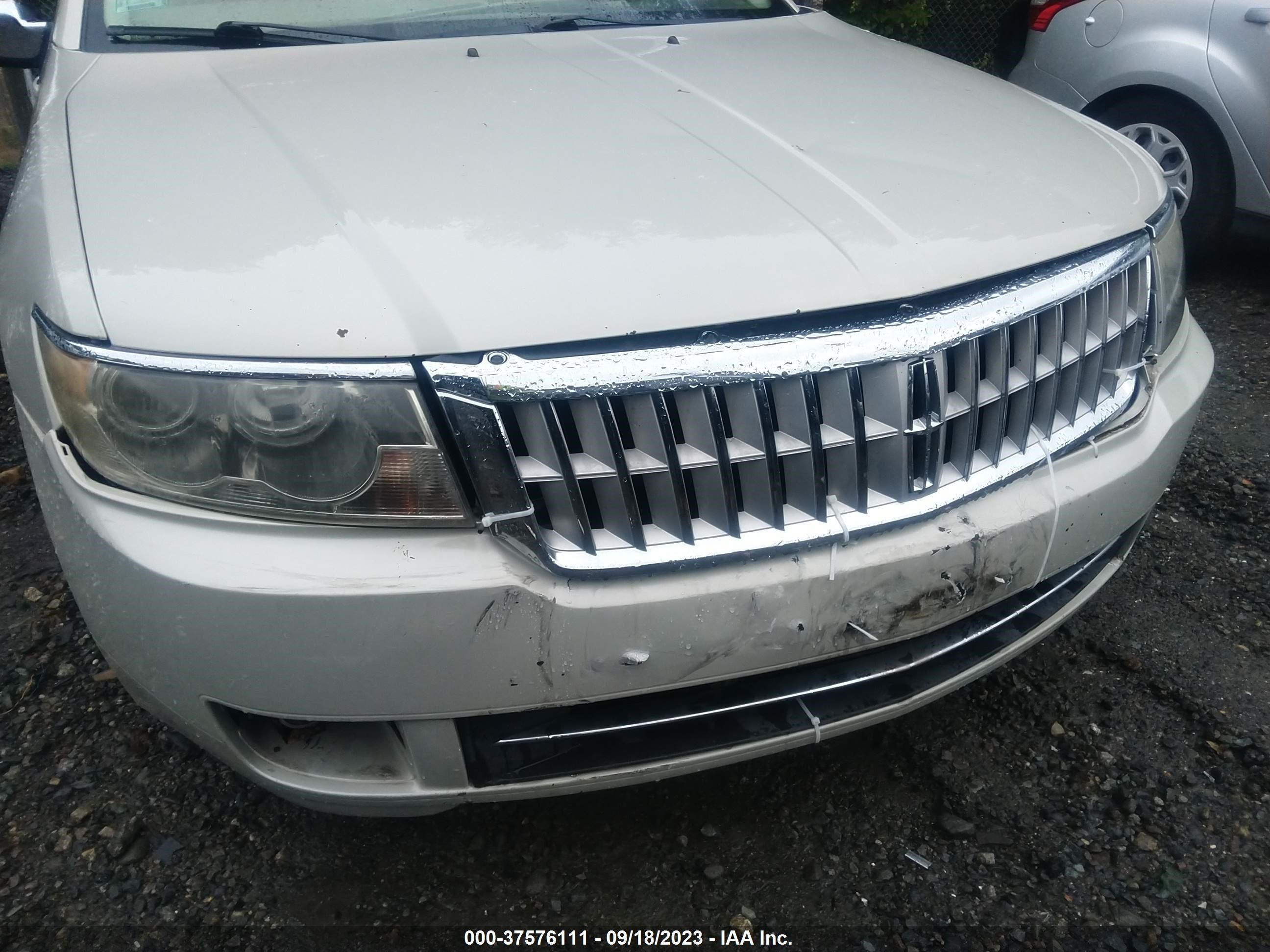 Photo 5 VIN: 3LNHM26T08R613375 - LINCOLN MKZ 