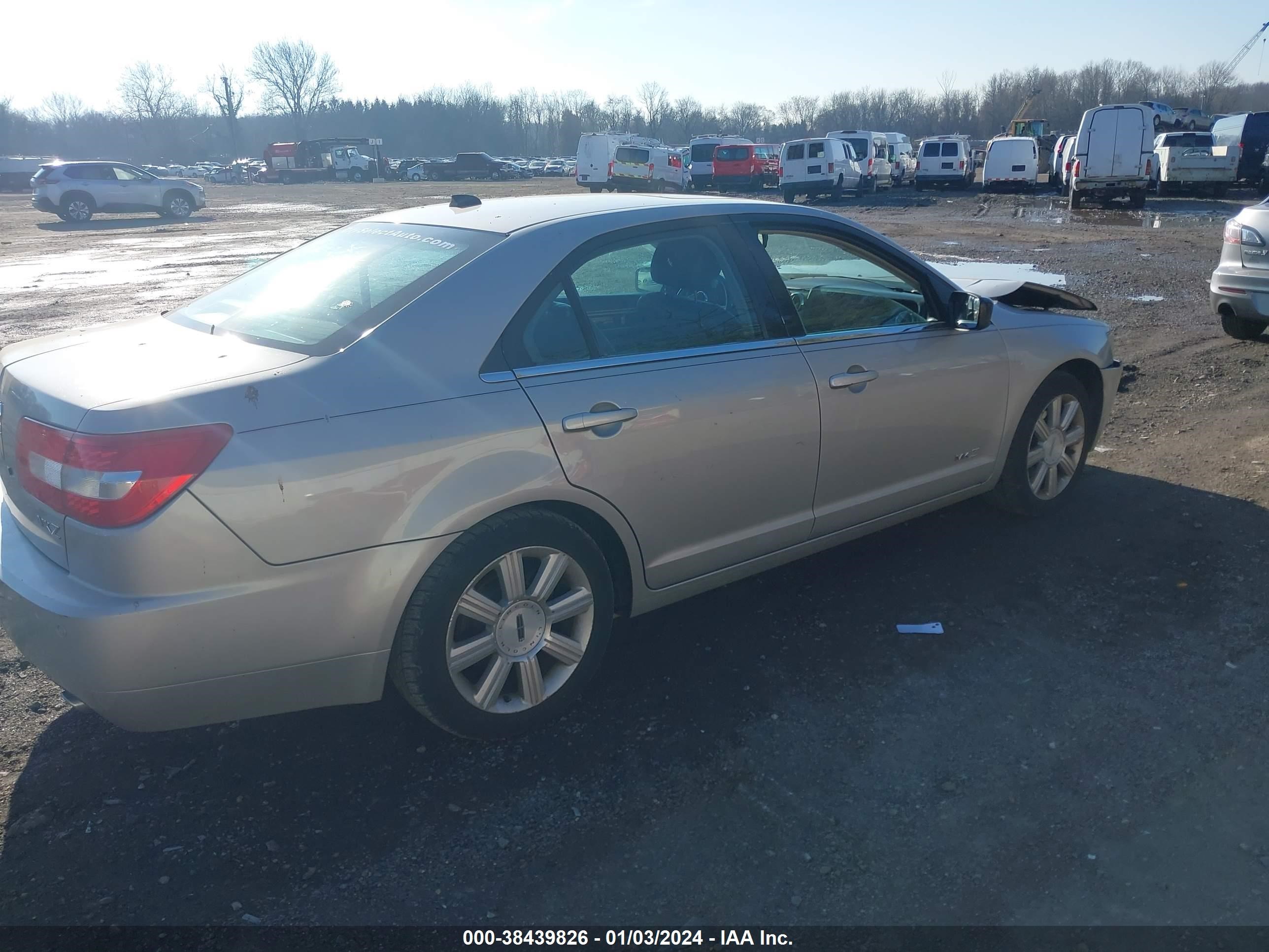 Photo 3 VIN: 3LNHM26T18R634848 - LINCOLN MKZ 