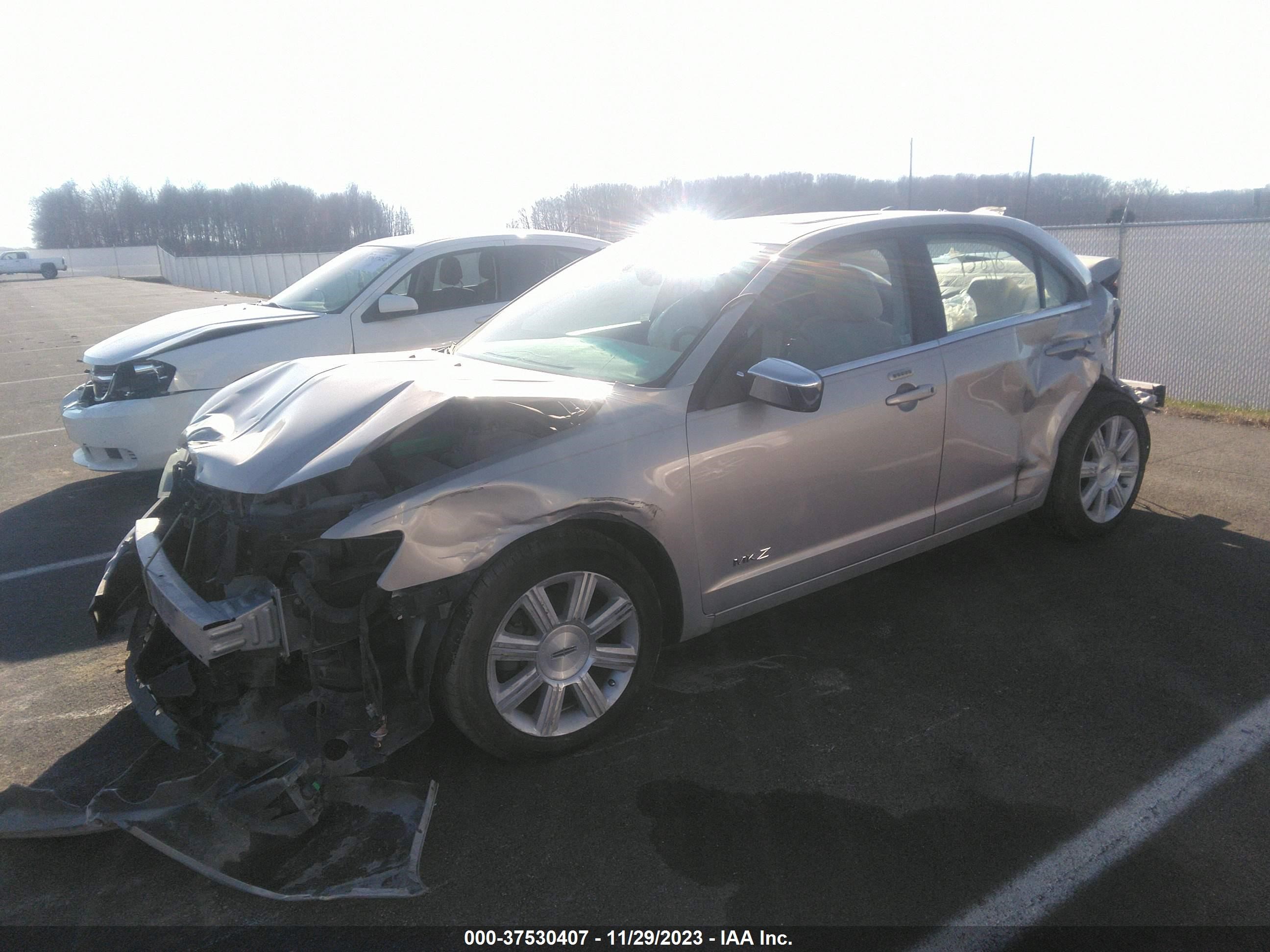 Photo 1 VIN: 3LNHM26T19R608218 - LINCOLN MKZ 