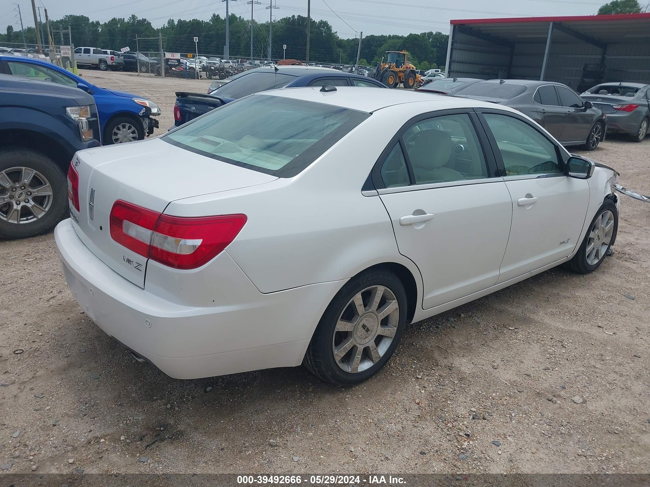 Photo 3 VIN: 3LNHM26T19R609188 - LINCOLN MKZ 