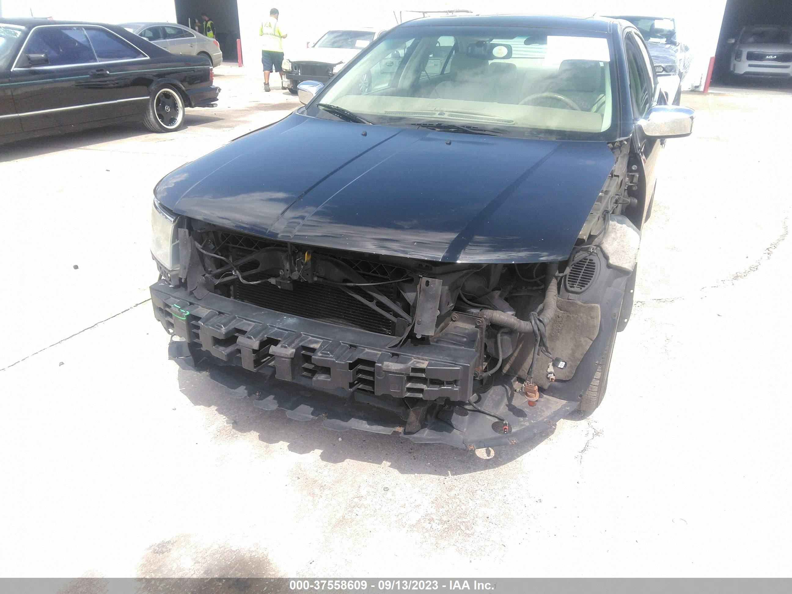 Photo 5 VIN: 3LNHM26T27R667002 - LINCOLN MKZ 