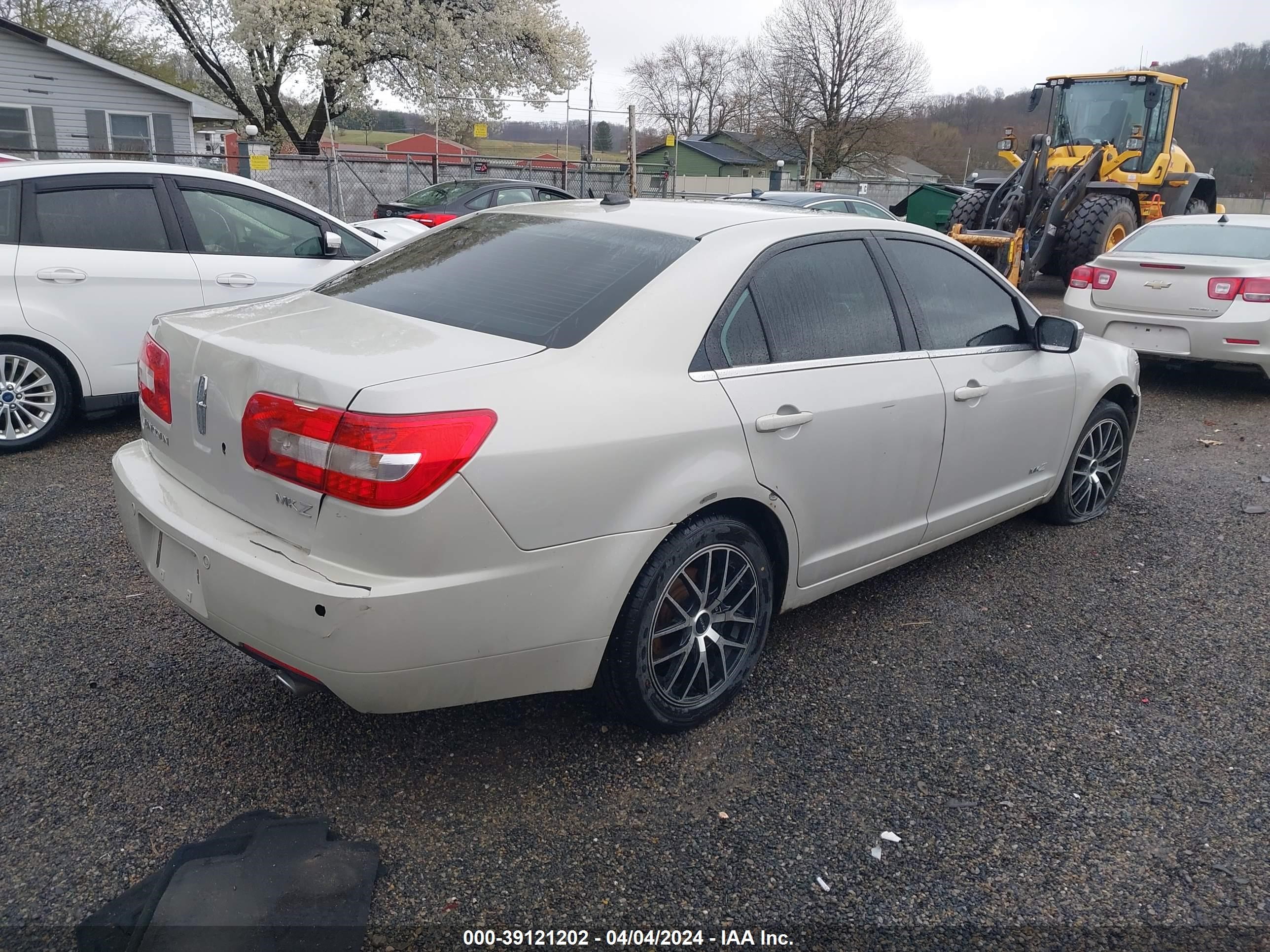 Photo 3 VIN: 3LNHM26T28R610560 - LINCOLN MKZ 