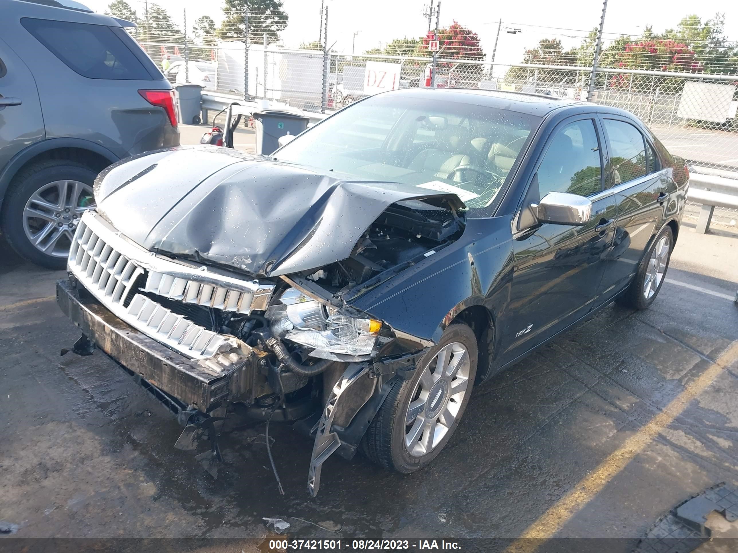 Photo 1 VIN: 3LNHM26T28R636978 - LINCOLN MKZ 