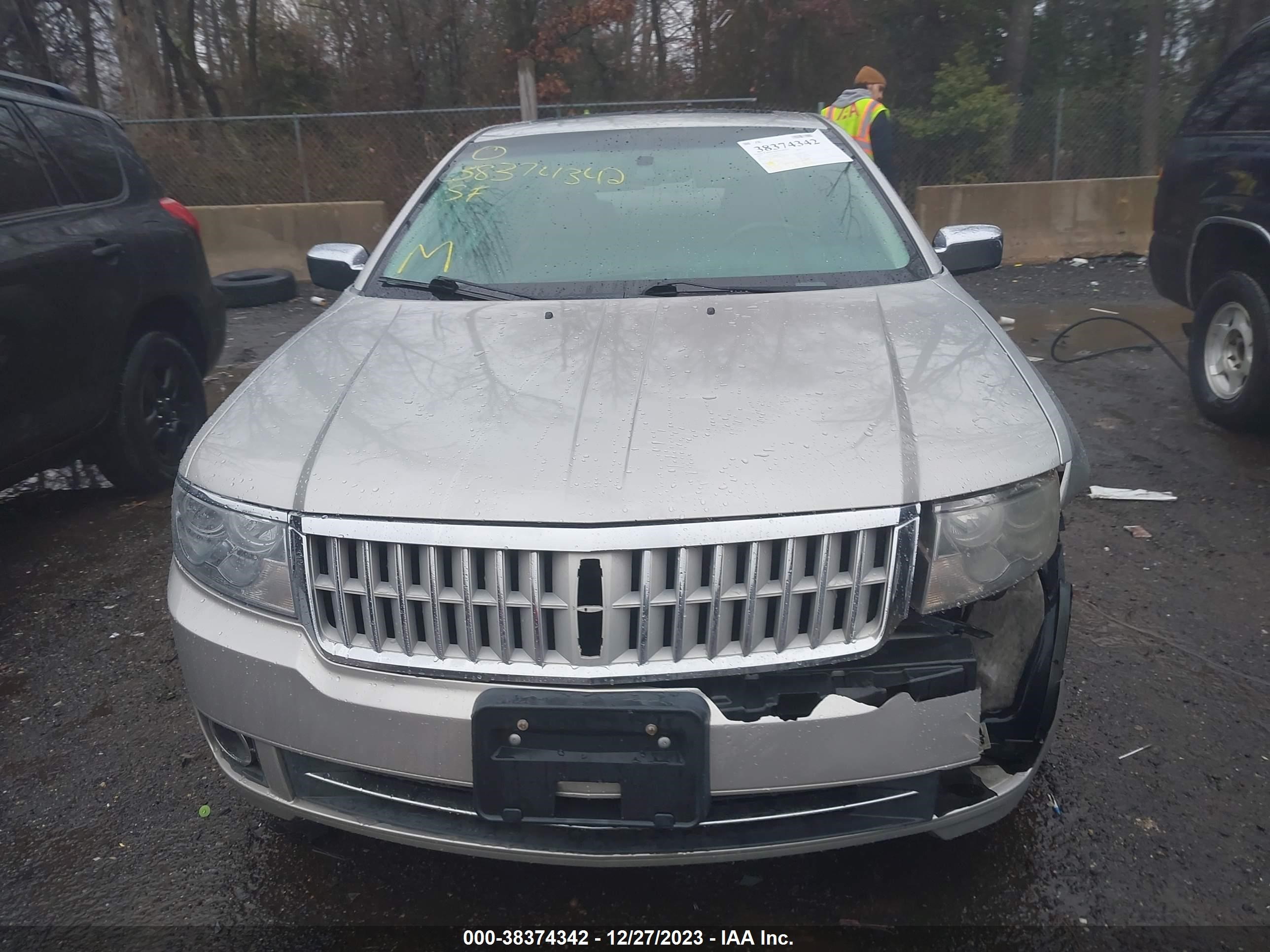 Photo 11 VIN: 3LNHM26T37R647213 - LINCOLN MKZ 