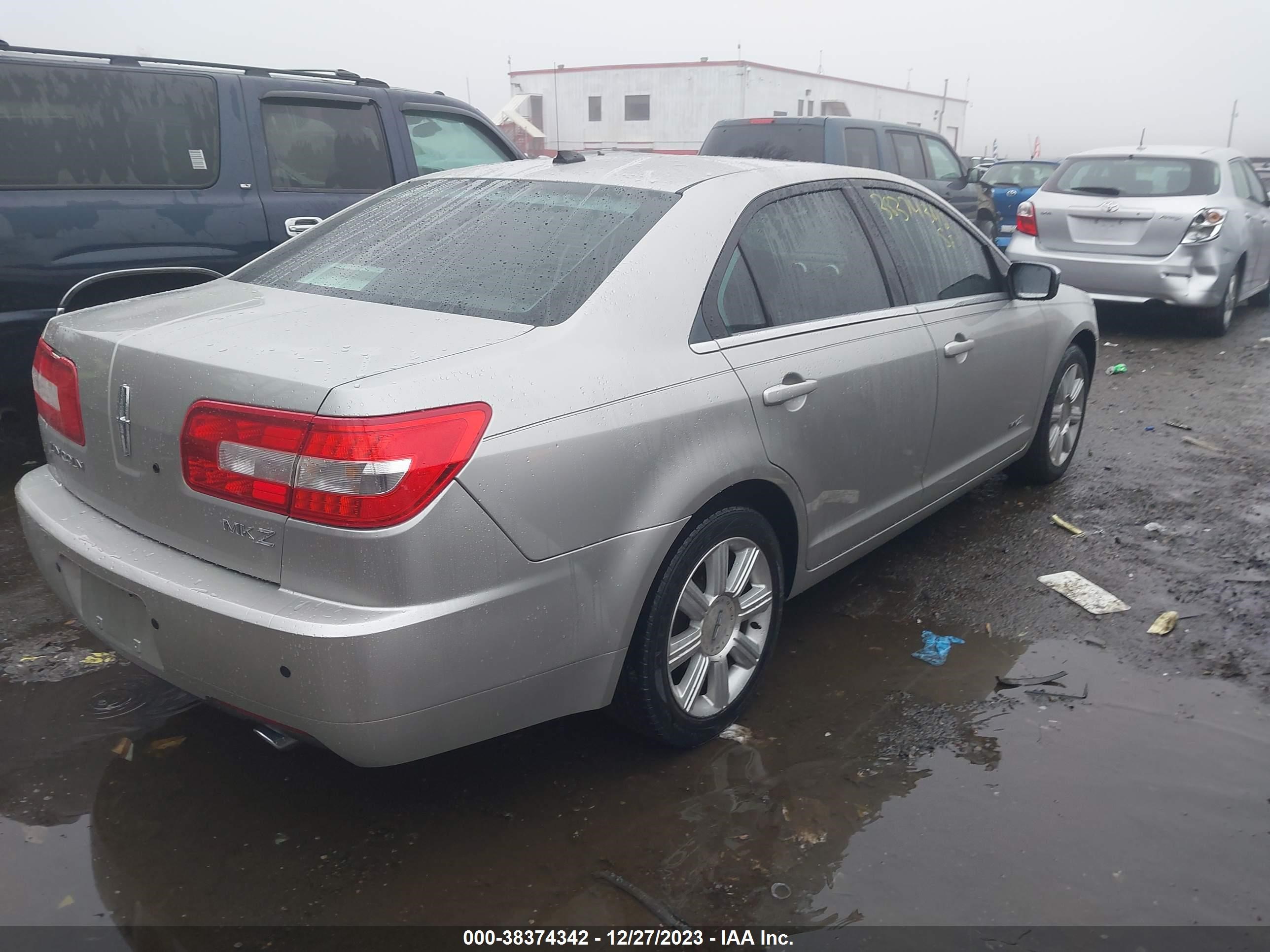 Photo 3 VIN: 3LNHM26T37R647213 - LINCOLN MKZ 