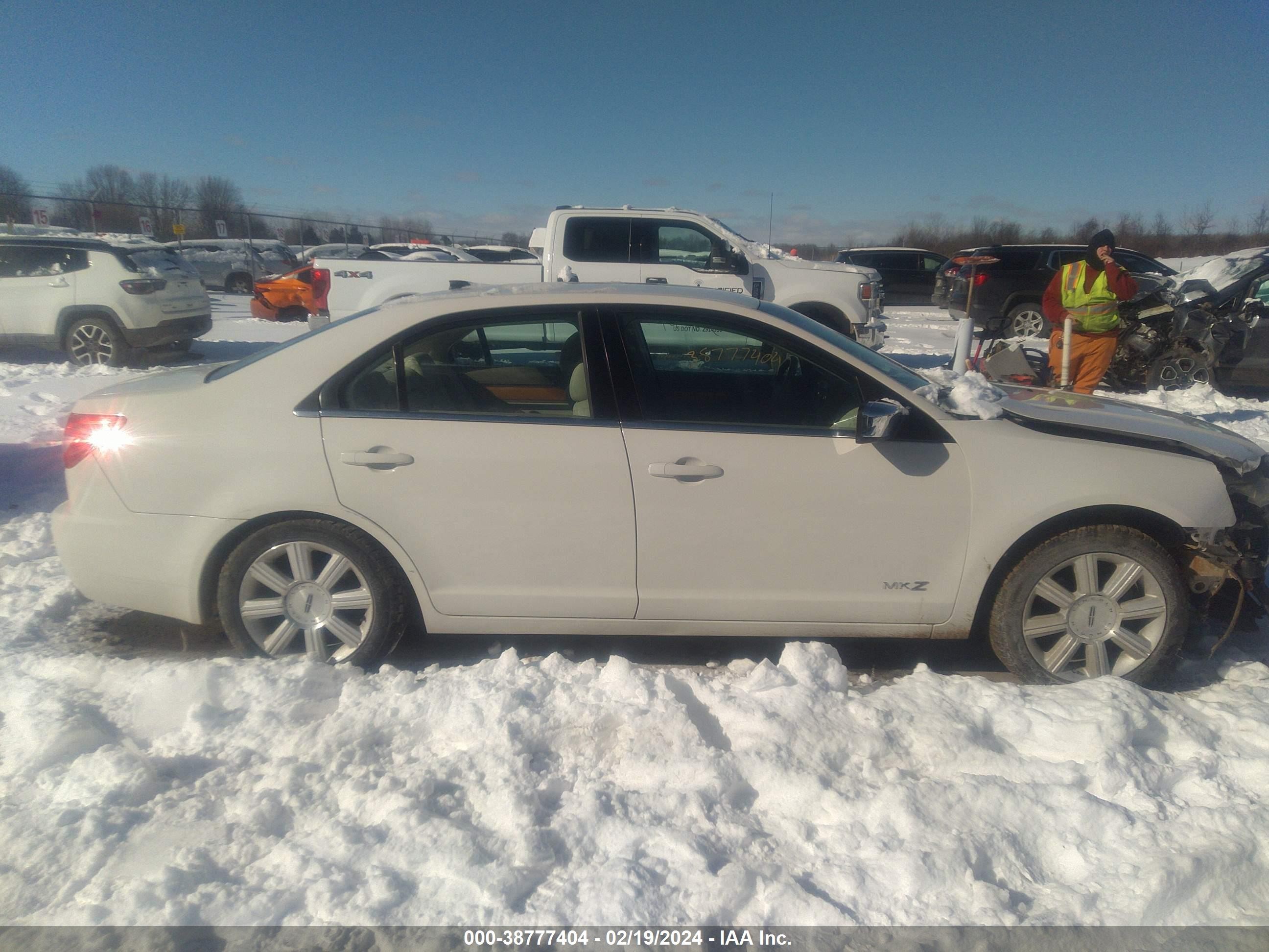 Photo 12 VIN: 3LNHM26T48R605960 - LINCOLN MKZ 