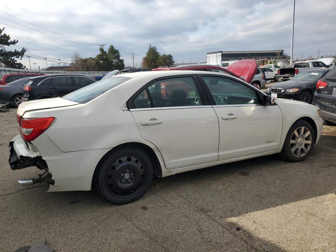 Photo 2 VIN: 3LNHM26T48R606073 - LINCOLN MKZ 