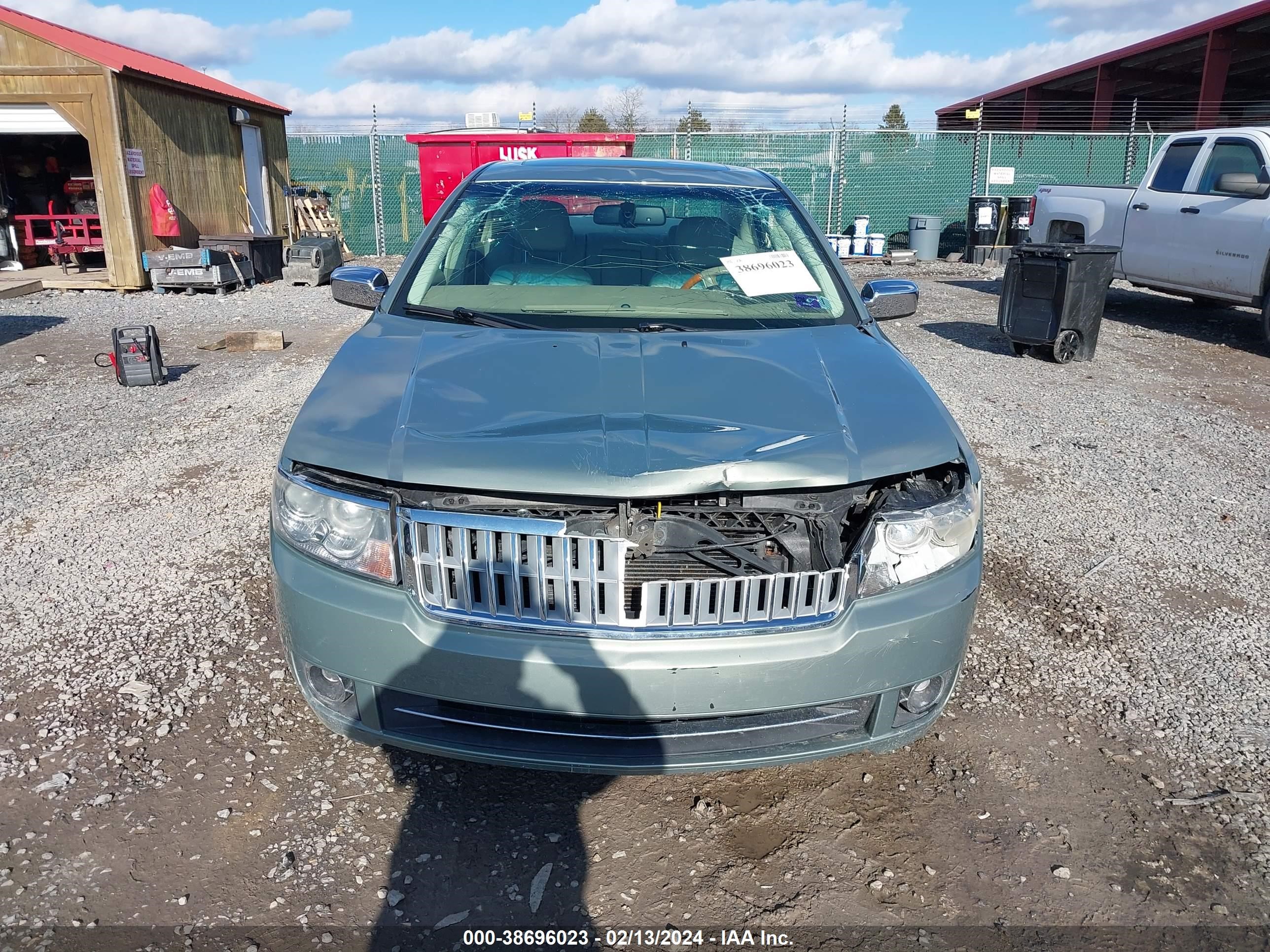 Photo 11 VIN: 3LNHM26T48R648694 - LINCOLN MKZ 