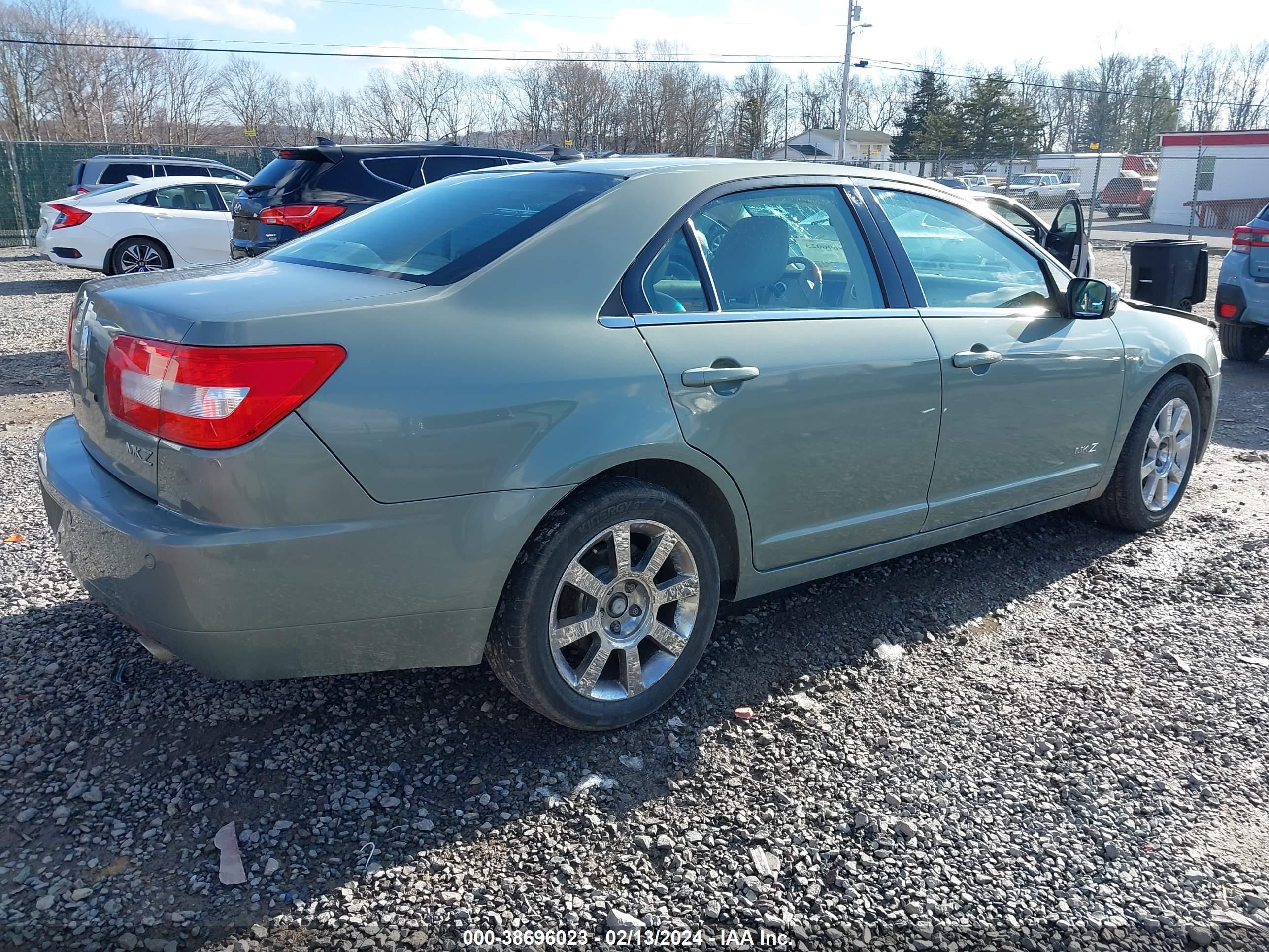 Photo 3 VIN: 3LNHM26T48R648694 - LINCOLN MKZ 